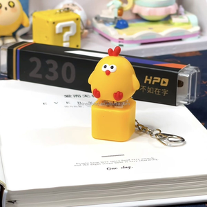 Porte-clés LED Sonore en Forme de Poulet Adorable, Pendentif Mignon pour Sac à Dos, Jouet Cadeau pour Enfants - Product Image 5
