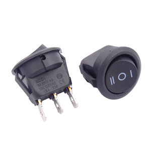 Interruptor Basculante Redondo de 3 Pines y 3 Posiciones de 23 mm, 6A/250V 10A/125V CA, ON-OFF-ON, SPDT - Product Image 1