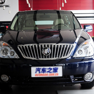 Voiture d'occasion haut de gamme Buick GL8 2013, voiture familiale et professionnelle en bon état avec des réductions sur le prix de vente - Product Image 1