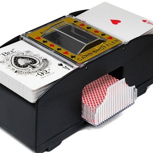 Mélangeur de cartes automatique pour 2 jeux de cartes de poker, idéal pour les soirées de jeux et les jeux à boire, fabriqué au Texas - Product Image 3