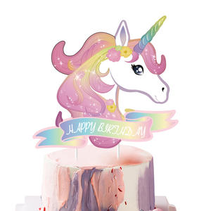 Ensemble de fête d'<span class=keywords><strong>anniversaire</strong></span> sur le thème de la <span class=keywords><strong>licorne</strong></span> Décorations de gâteau de petit poney modernes avec drapeaux et badges pour la célébration des enfants - Product Image 6