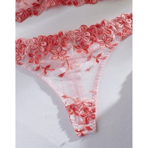 Ensemble soutien-gorge et culotte rose transparent, séduisant, brodé de fleurs et ajouré, qui dégage un style sexy et - Product Image 2