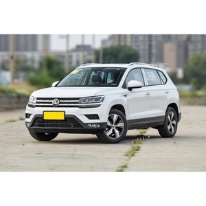 Vehículo Usado de Gasolina, Modelos 21-22, Tharu de 5 Puertas y 5 Plazas, SUV Compacto, <span class=keywords><strong>Volkswagen</strong></span> <span class=keywords><strong>Touareg</strong></span> 280TSI 2WD Edición Confort - Product Image 3
