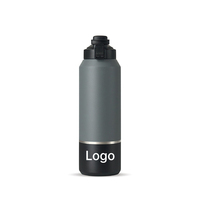 Bouteille de sport à double paroi prête pour l'aventure en plein air, idéale pour le camping, la randonnée, la salle de sport, les entraînements et les longs trajets
