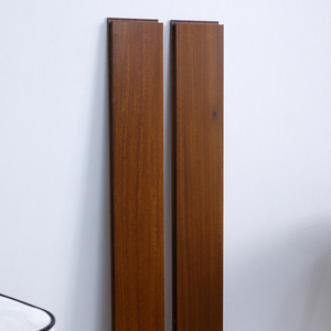 <span class=keywords><strong>Vendita</strong></span> diretta dalla fabbrica di pavimenti in <span class=keywords><strong>legno</strong></span> massello OKAN, colore naturale, spessore 18 mm, per uso in soggiorno. - Product Image 6