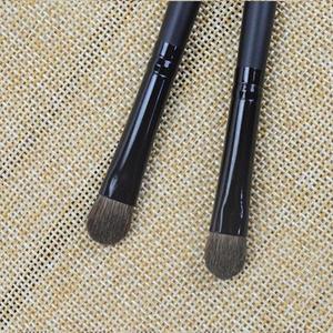Faria Pony Hair Kit de sombra de ojos con pinceles de sombra de ojos a granel Pincel de sombra de ojos Pincel de maquillaje con logotipo personalizable - Product Image 4