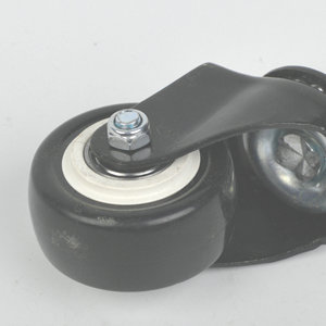 ล้อโพลียูรีเทนขนาด 1.5 นิ้ว แบบหมุนได้ พร้อมเบรก ทำงานเงียบ แบบมีรูยึด ล้อแบบมีลายดอกยาง - Product Image 2