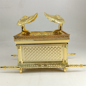 Modèle <span class=keywords><strong>d</strong></span>'Arche de la <span class=keywords><strong>Alliance</strong></span> en métal plaqué or, ornement juif Judaica, souvenir religieux israélien, <span class=keywords><strong>d</strong></span>écoration de bureau à domicile, cadeau - Product Image 1