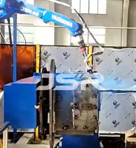 Robot Yaskawa AR1440 avec RD350S Motoweld pour soudage MIG d'acier inoxydable, d'acier au carbone et d'aluminium, cellule de travail robotisée de soudage Motoman - Product Image 6