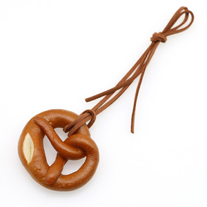 Portachiavi Vintage Classico in Pelle con Cane Bassotto, Accessorio Moschettone in PU Intrecciato, Charm Elegante per Borsa alla Moda - Product Image 2