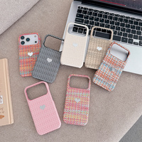 Coque de téléphone chic et féminine en métal argenté avec cœur en tissu pour iPhone 18 17 Pro Max 16 15 14 13, texture tweed bohème, protection intégrale