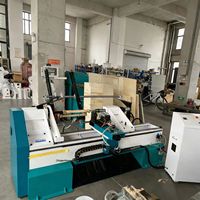 Tour à bois CNC haute performance YD avec alimentation automatique, portée de 300 mm, lit en fonte robuste, composants PLC essentiels, fonction de fraisage
