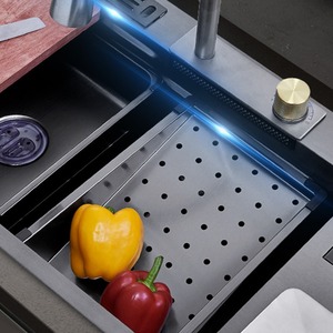 Évier de cuisine Feiyu en acier inoxydable avec réservoir d'eau intégré, épaisseur 3 mm, cuve simple, avec poubelle et lave-tasses - Product Image 4