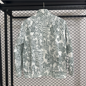 سترة بيضاء مزدوجة الجانب بنقش الأوركيد الأكثر مبيعًا، 100% بوليستر، قابلة للتنفس وخفيفة الوزن، متوفرة خدمة التصنيع حسب الطلب - Product Image 6