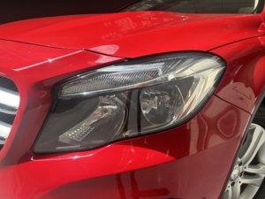 Auto Usado <span class=keywords><strong>Mercedes</strong></span> Benz Clase <span class=keywords><strong>GLA</strong></span> 2016 <span class=keywords><strong>GLA</strong></span> <span class=keywords><strong>200</strong></span> Dynamic 1.6T 115kW 156hp 7 Velocidades DCT FWD Distancia entre Ejes de 2699 mm - Product Image 5