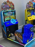Machine de jeu d'arcade à jetons Jeu vidéo Simulateur de course de voiture Machine d'amusement de divertissement intérieur pour FEC