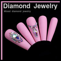 Strass en plastique multicolores pour ongles, boîte de 21 compartiments, formes variées, 3D, pour une prise facile, décoration d'ongles pour usage en salon