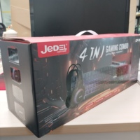 Prix d'Usine 4 en 1 Kits de Jeu Filaire Rétroéclairé LED Souris Clavier 104 Touches Casque Tapis de Souris Combo Gaming pour Joueur PC