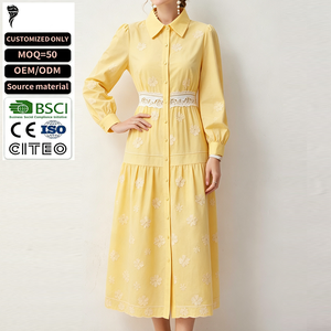 Robe mi-longue décontractée jaune personnalisée pour femme, brodée, avec dentelle florale à la taille, manches longues lanternes et boutonnage frontal à volants - Product Image 1