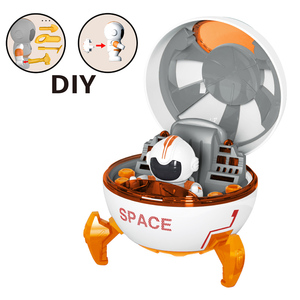 Jouets éducatifs pour enfants, modèle spatial B/O, lumière musicale, astronaute, interaction parent-enfant, vaisseaux spatiaux électriques - Product Image 1