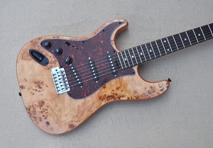 Chitarra elettrica Flyoung per mancini a prezzo conveniente con impiallacciatura in acero burl - Product Image 2