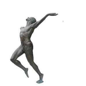 פסליי עיצוב חיצוני גבר יוצא דמות פליז נחושת פסל אמנות מתכת מודרנית