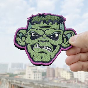 Logotipo personalizado tecido gancho e laço Patches bordados costurar em patches bordados para vestuário - Product Image 4