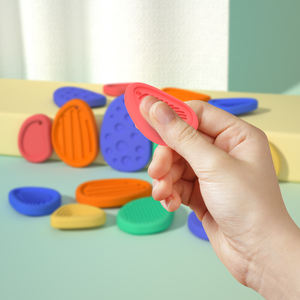 أحجار قلق حسية من السيليكون ألعاب للأطفال المصابين بالتوحد من فئة المنتج - Product Image 3