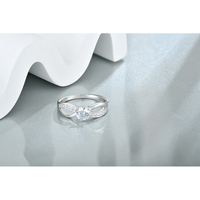 Derniers bijoux en argent 925 personnalisés Bague de fiançailles en zircone de haute qualité pour femmes