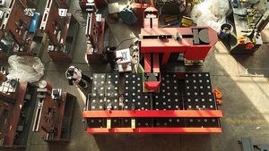 Machine de découpe et de poinçonnage hydraulique à trois têtes Q25Y pour le traitement des tôles d'acier - Product Image 2