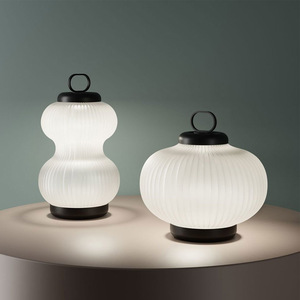 Lámpara de Techo Moderna Minimalista de Cristal Blanco y Negro, Nueva Lámpara de Noche para Dormitorio Infantil, Lámpara Colgante para Sala de Estar u Hotel - Product Image 2