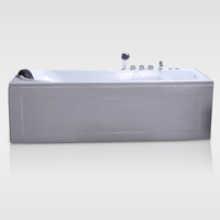 Appartement avec bain à remous et baignoire à air de qualité supérieure avec drain