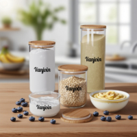 370ml 890ml 1370ml 1860ml Stoples Makanan Kaca Bulat dengan Tutup Sekrup Bambu untuk Menyimpan Ular, Kacang, Keripik, Kue, Logo Dapat Disesuaikan
