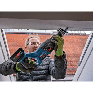 Bosch GSA 18V-28มืออาชีพ biturbo เลื่อยลูกสูบในกรณี - Product Image 5