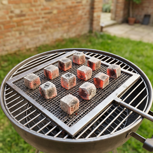 Pendant une séance de fumée longue durée, optez pour la chicha indonésienne exceptionnelle accompagnée de charbon de bois activé pour narguilé. - Product Image 1
