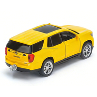 Listo para Enviar: Coche de Juguete de Aleación Fundida a Presión de Lujo a Escala 1:32 en Amarillo, Rojo, Negro y Blanco con Sonido y Luces, Juguete Metálico para Niños