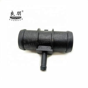 Phụ Tùng Ống Nhựa Cho Ô Tô OE: 1K0121087D/<span class=keywords><strong>1K0</strong></span> <span class=keywords><strong>121</strong></span> <span class=keywords><strong>087</strong></span> <span class=keywords><strong>D</strong></span> - Product Image 2