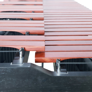 Marimba Artist Series 5 Ottave C2-C7 con barre in Padauk e telaio di sollevamento idraulico, Marimba su misura - Product Image 5