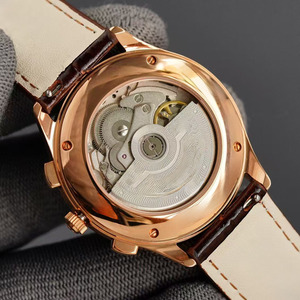 Elegante Reloj Mecánico Cronógrafo para Hombre con Tacómetro, Cristal de Zafiro e Impermeable, Caja Dorada que Muestra un Estilo Caballero - Product Image 4