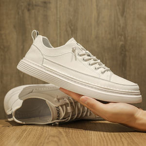 Zapatos Casuales Blancos Transpirables de Alta Calidad para Hombre 2024, Zapatos de Skateboard con Logotipo Personalizado OEM, Zapatos Deportivos Cómodos para Hombre - Product Image 4