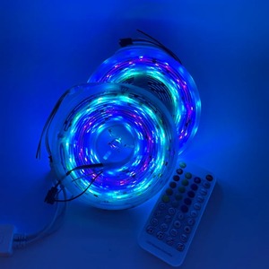 شريط إضاءة <span class=keywords><strong>LED</strong></span> مزود بعدد 24 مفتاحًا طوله 5 متر و10 متر شريط إضاءة ذكي مرن باللون الأحمر والأخضر والأزرق مع خاصية الواي فاي 60 مصباح <span class=keywords><strong>LED</strong></span>/متر تيار مستمر 12 فولت مخرج <span class=keywords><strong>5050</strong></span> شريط إضاءة <span class=keywords><strong>Led</strong></span> للعمل