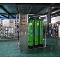 Machine de traitement de l'eau par osmose inverse 500L avec membrane RO, sable de quartz, charbon actif et résine pour eau pure et potable directement, et eau douce