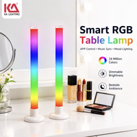 Lampe de sol LED RGBIC intelligente, lumière d'angle, synchronisation musicale, commande vocale via application, pour salle de jeux, chambre à coucher, vente en gros OEM