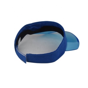 Sombrero de playa de verano a la moda para mujer con visera de leopardo con logotipo personalizado de ala de PVC transparente para uso al aire libre y deportivo al por mayor - Product Image 4
