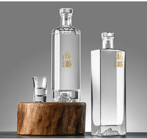 Botella de Vidrio para Licor View Mountain, Botella Vacía de 500 ml, Diseño Alto <span class=keywords><strong>con</strong></span> Base Volcánica y Sellada - Product Image 2