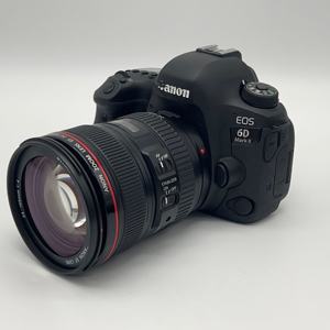 高品質な外観のC Anon 6D Mark II DSLRカメラA+キット、24-105F4レンズ、Wi-Fi、タッチスクリーン、1080P搭載 - Product Image 1