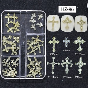 Venta al por Mayor de Dijes de <span class=keywords><strong>Uñas</strong></span> en Forma de Cruz 3D de Aleación X6 con 6 Compartimentos, Metal Plateado con Pedrería <span class=keywords><strong>para</strong></span> Decoración de <span class=keywords><strong>Uñas</strong></span>, Suministros <span class=keywords><strong>para</strong></span> <span class=keywords><strong>Uñas</strong></span> DIY - Product Image 6