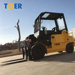 Mini <span class=keywords><strong>Manipulador</strong></span> Telescópico Diésel TDER <span class=keywords><strong>de</strong></span> 2.5 y 3 Toneladas, Grúa Telescópica en Venta - Product Image 3