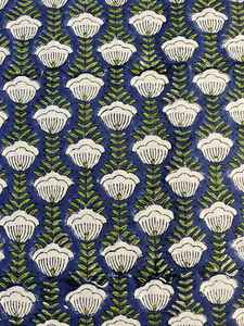 Robe kimono en coton respirant avec imprimé floral, conçue pour les femmes, pour la maison et le sommeil. - Product Image 6