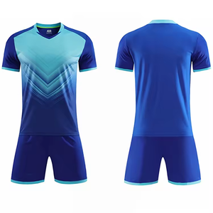 Conjunto de Fútbol Personalizable al por Mayor en Azul Claro y Blanco, Ropa Deportiva Premium Transpirable, Camisetas de Fútbol de Secado Rápido - Product Image 2